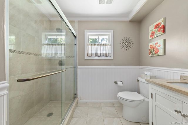 139 Arlyn Drive W, Massapequa, NY 11758