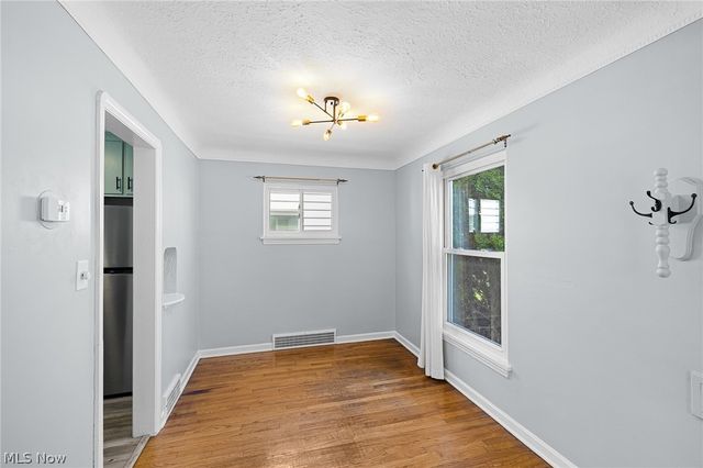 3268 W 142nd Street, Cleveland, OH 44111