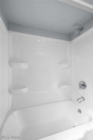 3268 W 142nd Street, Cleveland, OH 44111