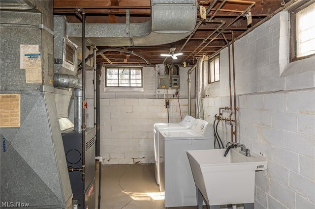 3268 W 142nd Street, Cleveland, OH 44111