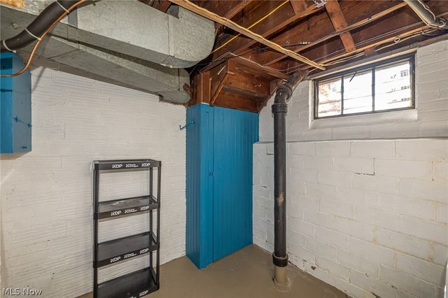 3268 W 142nd Street, Cleveland, OH 44111