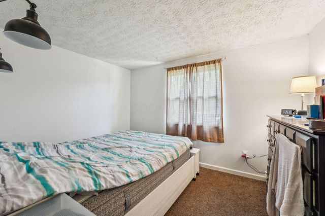 699 Cherry Hollow Road, A, Columbus, OH 43228