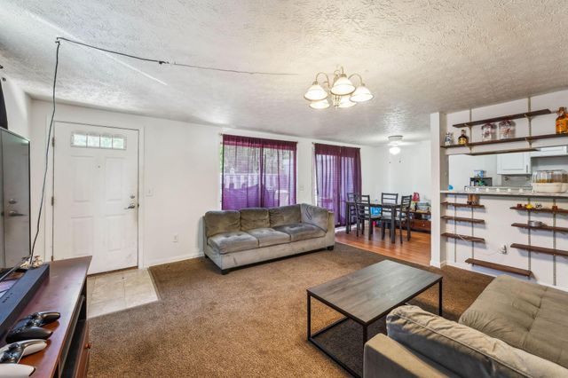 699 Cherry Hollow Road, A, Columbus, OH 43228