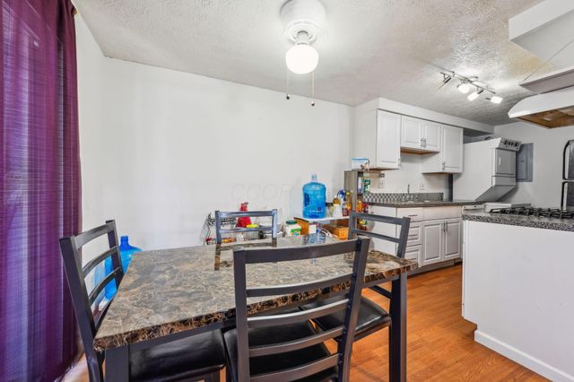 699 Cherry Hollow Road, A, Columbus, OH 43228
