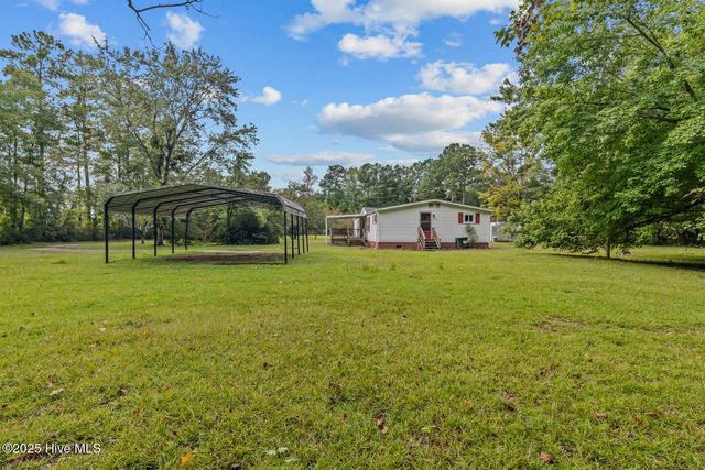 136 Smedley Lane, Maysville, NC 28555