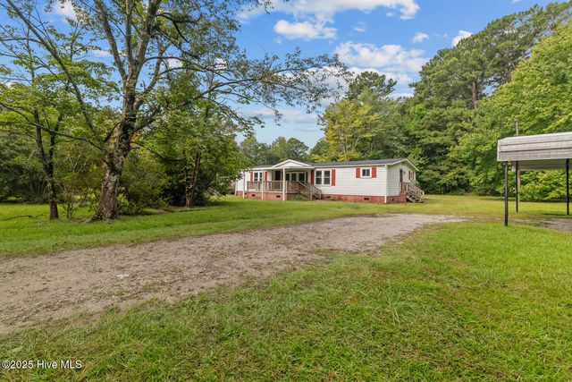 136 Smedley Lane, Maysville, NC 28555