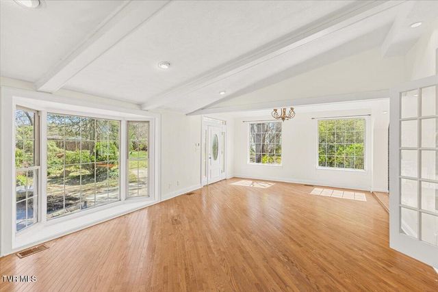 708 North Main Street, Elizabethton, TN 37643