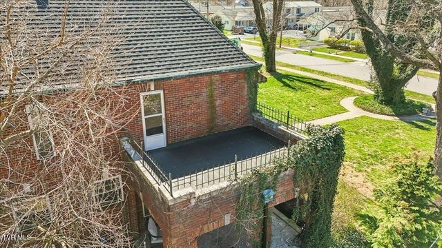 708 North Main Street, Elizabethton, TN 37643