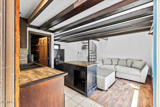 708 North Main Street, Elizabethton, TN 37643