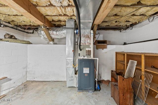 708 North Main Street, Elizabethton, TN 37643