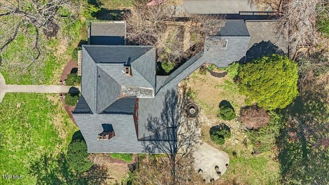 708 North Main Street, Elizabethton, TN 37643