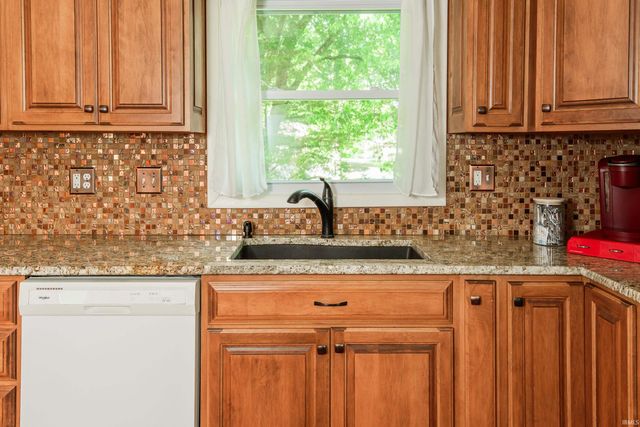 615 N Staats Drive, Bloomington, IN 47408