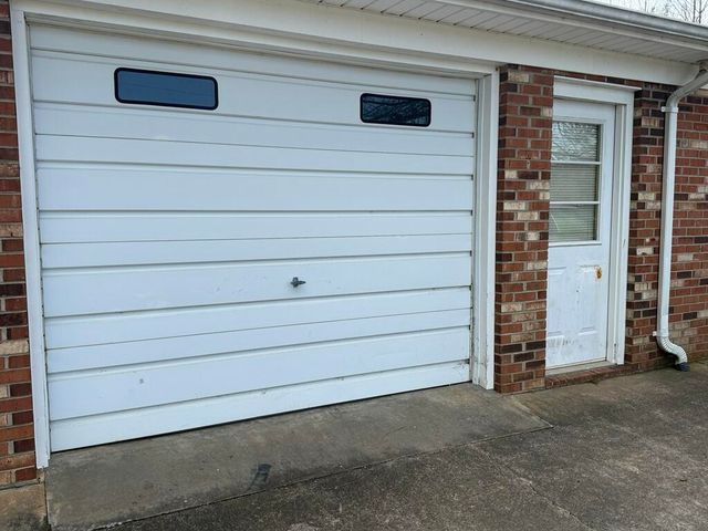 S 1136 County Line RD, Patrick Springs, VA 24133