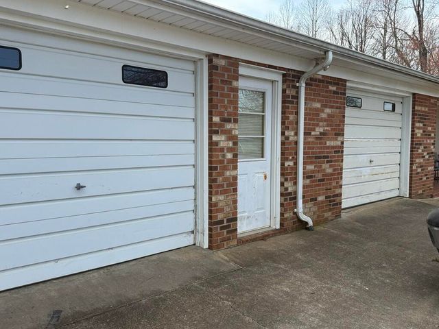 S 1136 County Line RD, Patrick Springs, VA 24133