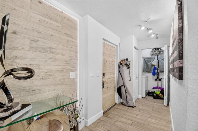 1690 Renaissance Commons Boulevard 1224, Boynton Beach, FL 33426