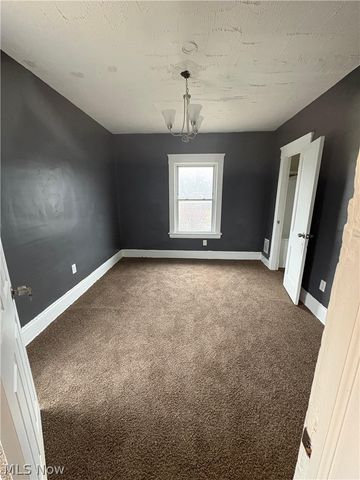 3355 E 118th Street E, Cleveland, OH 44120