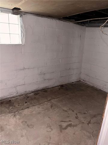 3355 E 118th Street E, Cleveland, OH 44120