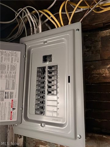 3355 E 118th Street E, Cleveland, OH 44120