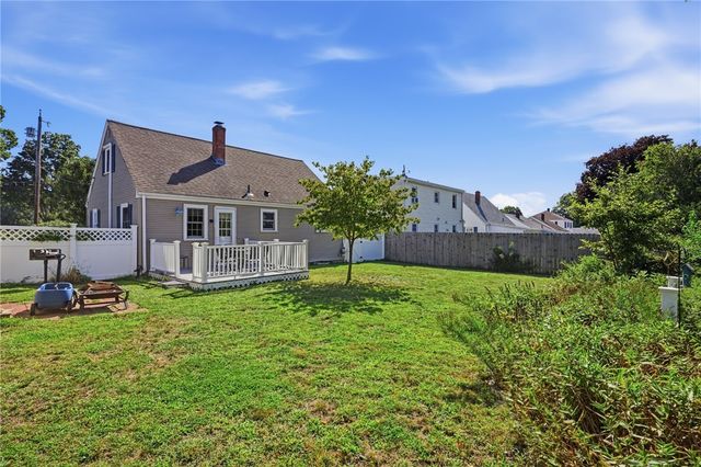 220 Williams Street, Cumberland, RI 02864
