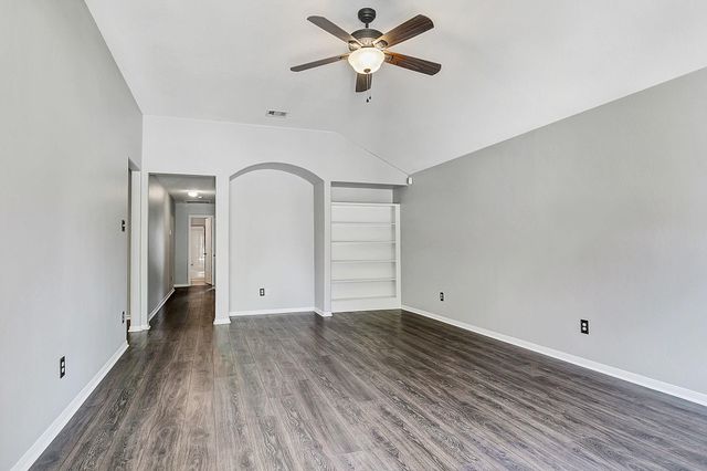2331 Old Ox Road, Spring, TX 77386