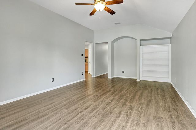 2331 Old Ox Road, Spring, TX 77386