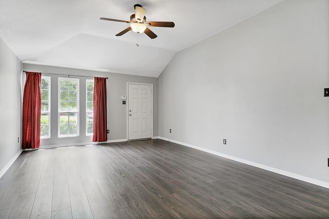 2331 Old Ox Road, Spring, TX 77386