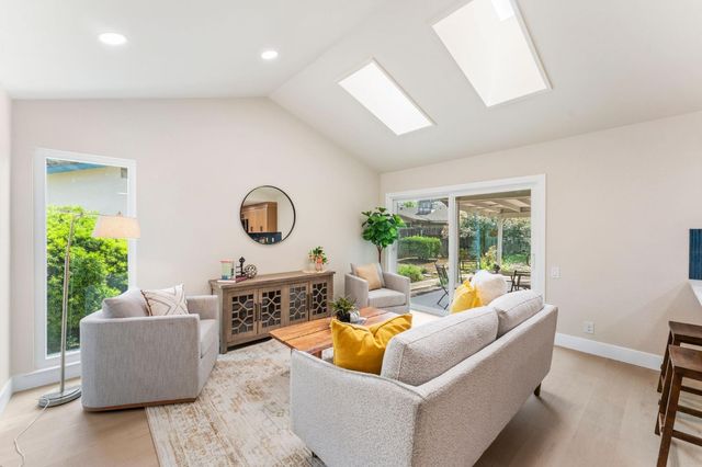 2812 Pintail Ct, West Sacramento, CA 95691