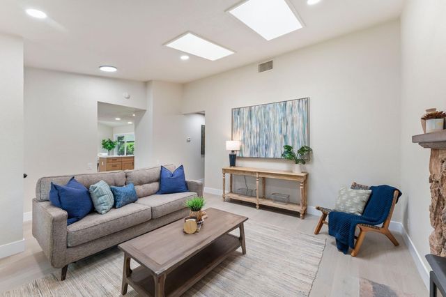 2812 Pintail Ct, West Sacramento, CA 95691