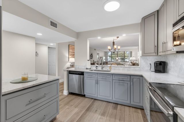 15074 Witney Road 204, Delray Beach, FL 33484