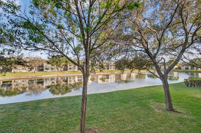 15074 Witney Road 204, Delray Beach, FL 33484