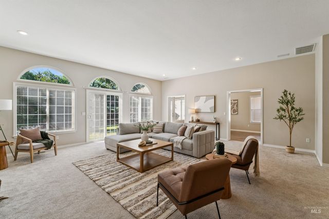 3551 N Rock Creek Lane, Garden City, ID 83703