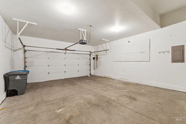 3551 N Rock Creek Lane, Garden City, ID 83703