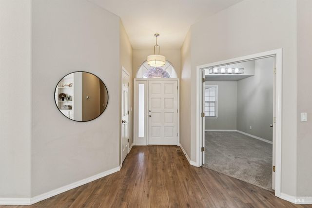 3551 N Rock Creek Lane, Garden City, ID 83703
