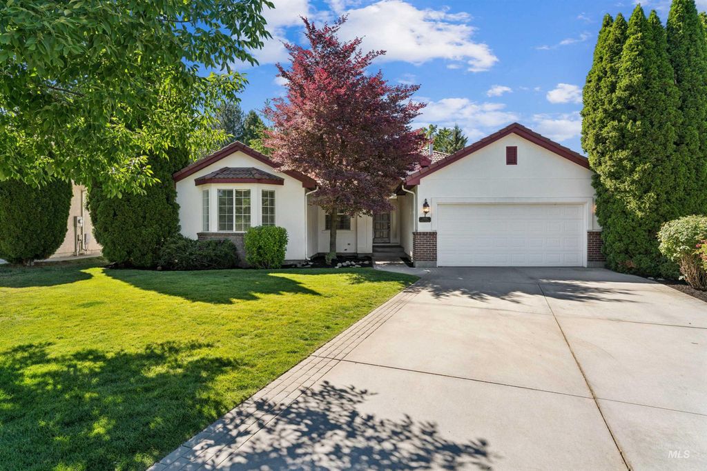 3551 N Rock Creek Lane, Garden City, ID 83703
