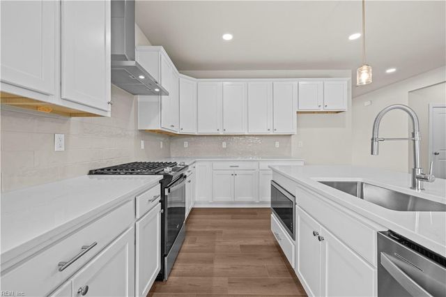 1840 Karen LN, Virginia Beach, VA 23454