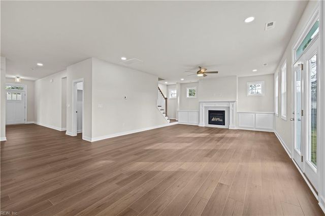 1840 Karen LN, Virginia Beach, VA 23454