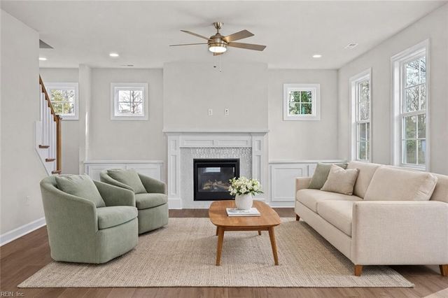 1840 Karen LN, Virginia Beach, VA 23454