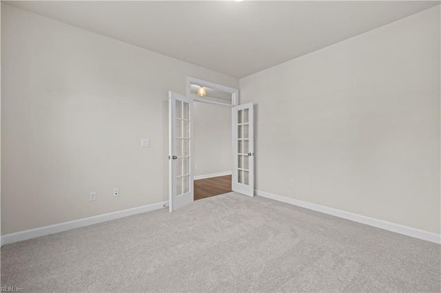 1840 Karen LN, Virginia Beach, VA 23454