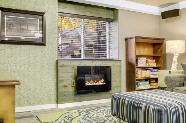 3041 Inverness Lane, Mound, MN 55364