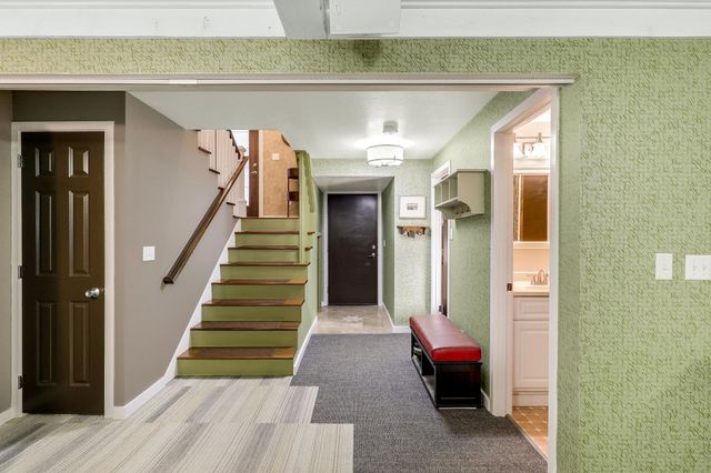 3041 Inverness Lane, Mound, MN 55364