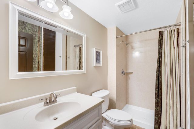 3041 Inverness Lane, Mound, MN 55364