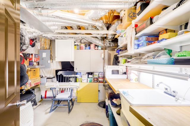 3041 Inverness Lane, Mound, MN 55364