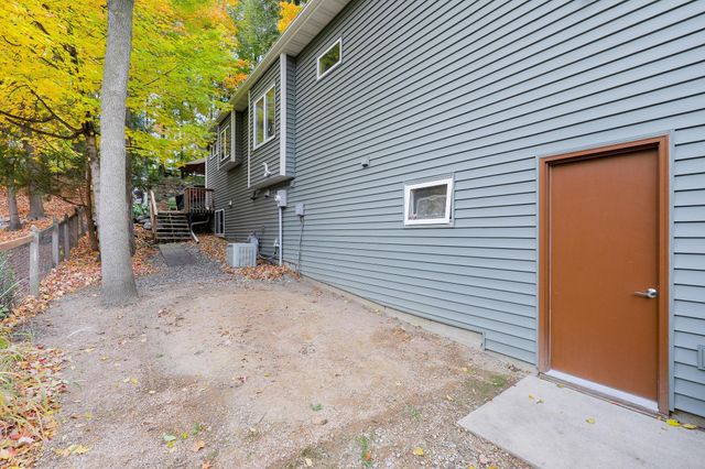 3041 Inverness Lane, Mound, MN 55364