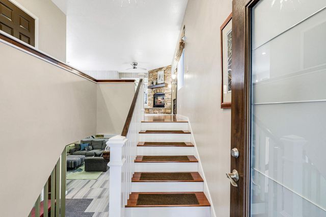 3041 Inverness Lane, Mound, MN 55364