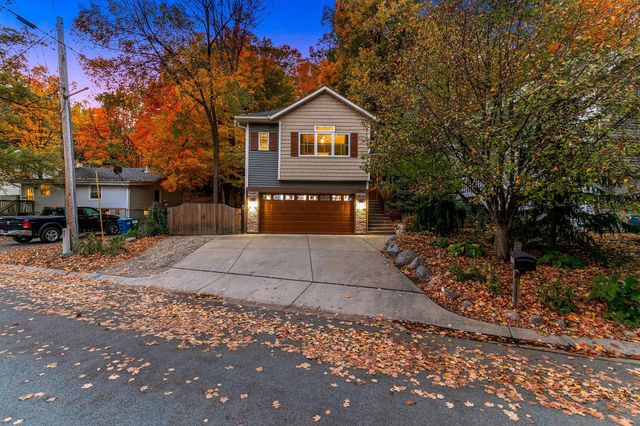 3041 Inverness Lane, Mound, MN 55364