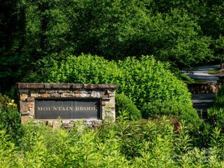 41 Mountain Brook Trail, Brevard, NC 28712