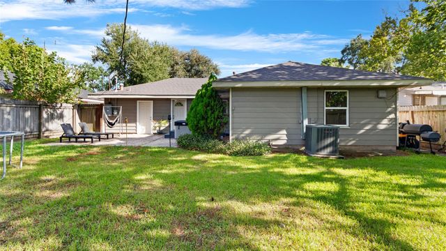 3117 Babin Drive, Texas City, TX 77590