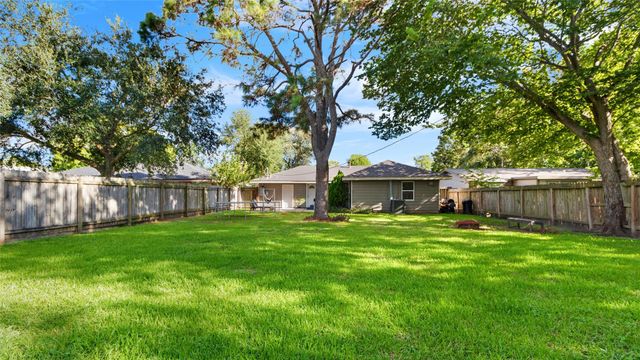 3117 Babin Drive, Texas City, TX 77590