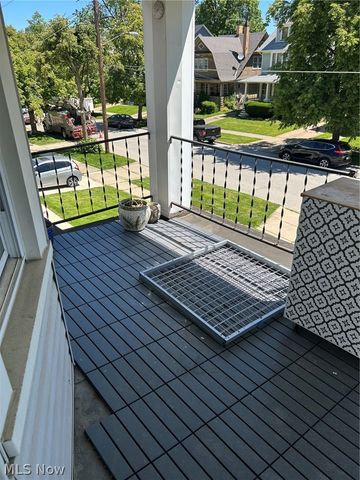 1200 Cook Avenue, Lakewood, OH 44107