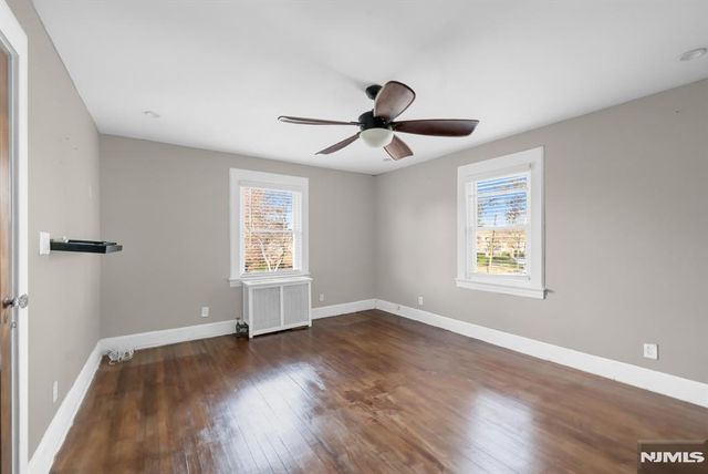 114 E 5th Avenue, Roselle, NJ 07203